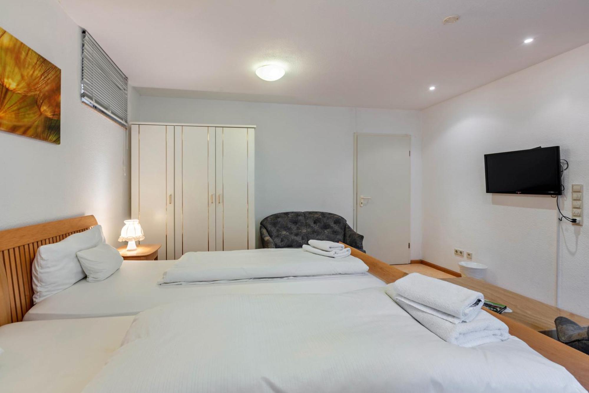 באד בלינגן Apartments Am Schwarzwaelder Hof מראה חיצוני תמונה