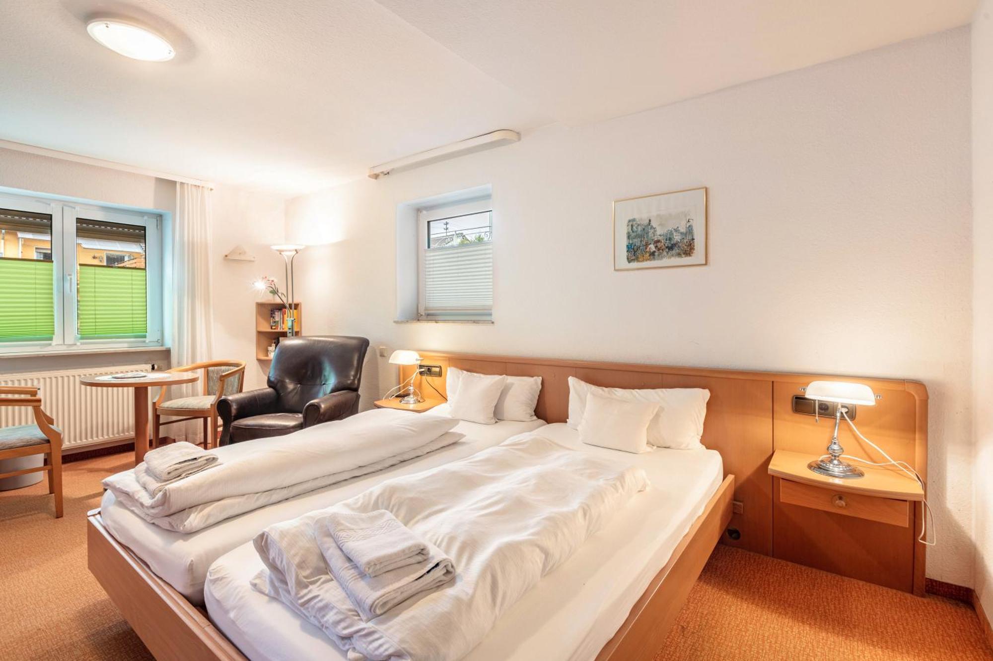 באד בלינגן Apartments Am Schwarzwaelder Hof מראה חיצוני תמונה