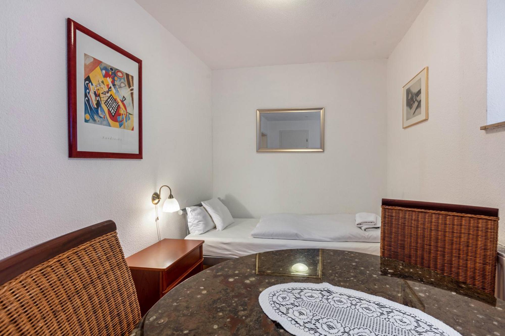 באד בלינגן Apartments Am Schwarzwaelder Hof מראה חיצוני תמונה